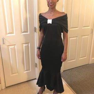 The Shoulder White Maxi Dress 